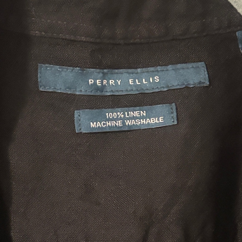 Perry Ellis Black Short Sleeve Shirt with Gray Stripes - Picture 2 of 3